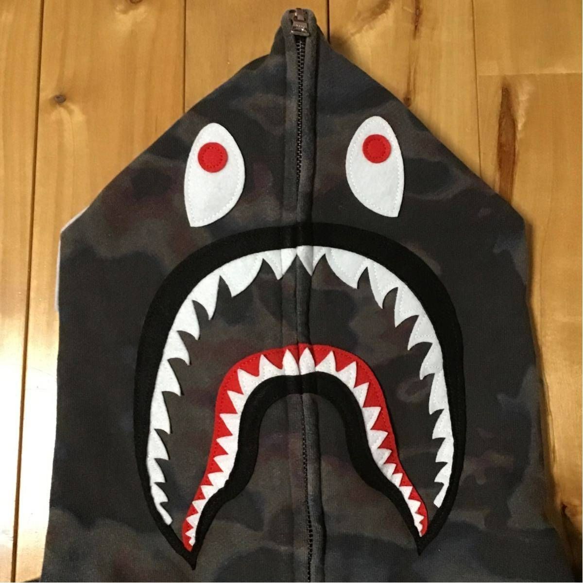 A BATHING APE サーモグラフィーシャークパーカー 【公式通販】