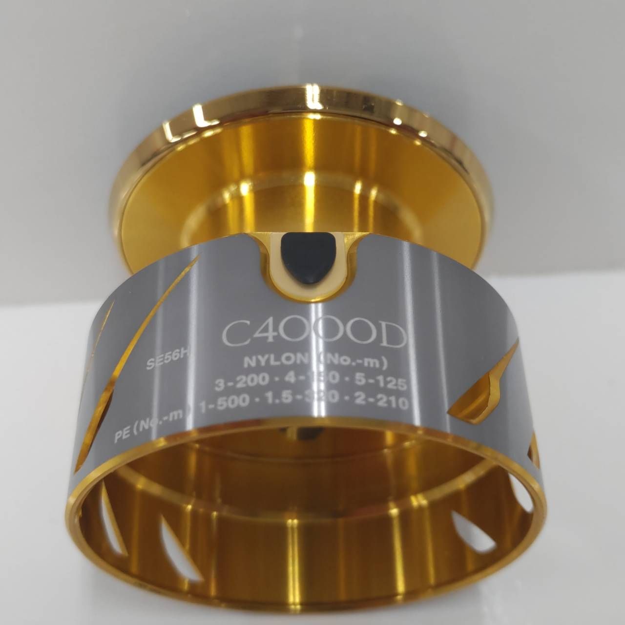 極美品】15 BB-X テクニウム C4000D スプール（01）リール レバー