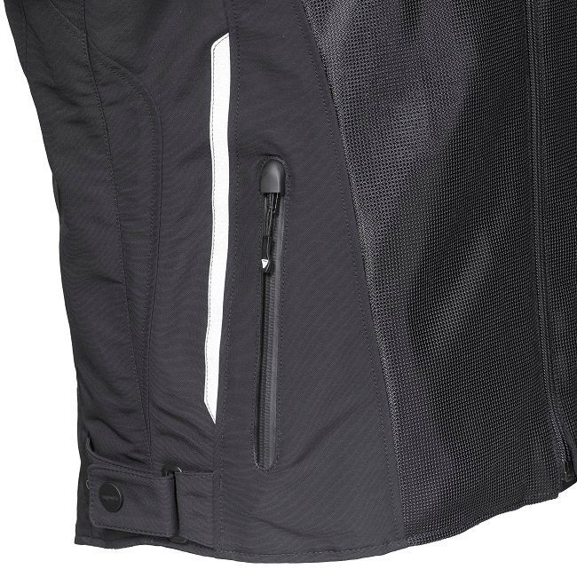 TRIUMPH トリプルメッシュジャケット Mサイズ ブラック TRIUMPH トリプルメッシュジャケット Mサイズ ブラック TRIUMPH