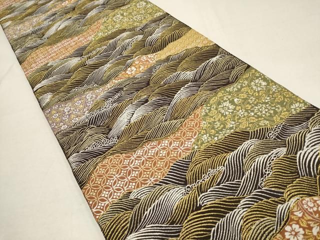 平和屋着物○六通柄袋帯 流水吉祥文 金銀糸 引箔 正絹 逸品