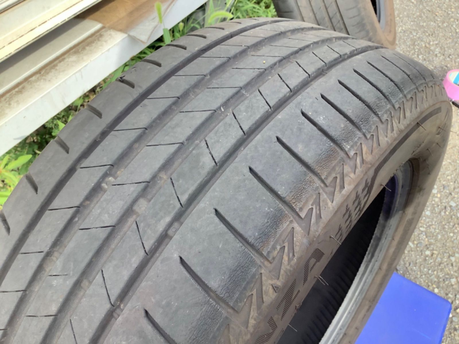 値下げ［送料込み］225/55R17 BRIDGESTONE TURANZA T005