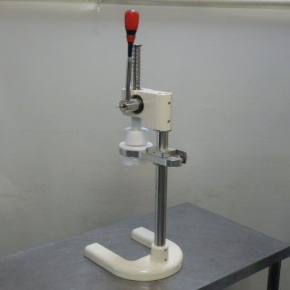 中古】ワンショット 手動 ソフトアイス マシン W25D28H65(+9)cm 7.63kg