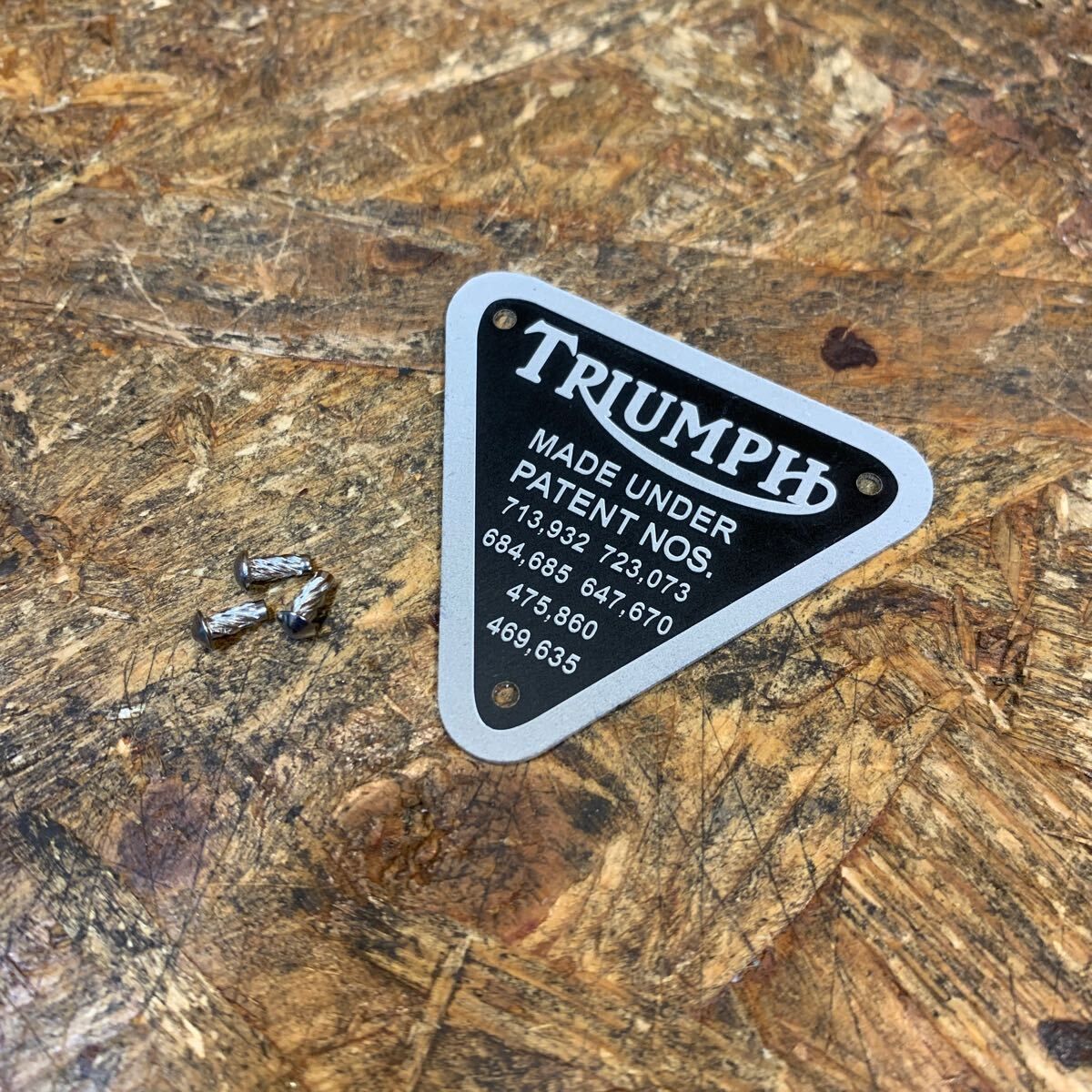 トライアンフ エンブレム パテント ビンテージ triumph プレート