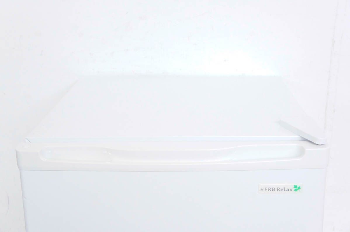 ヤマダ電機YAMADA ノンフロン電気冷蔵庫 YRZ-C05B1 45L 割引 右開き 1