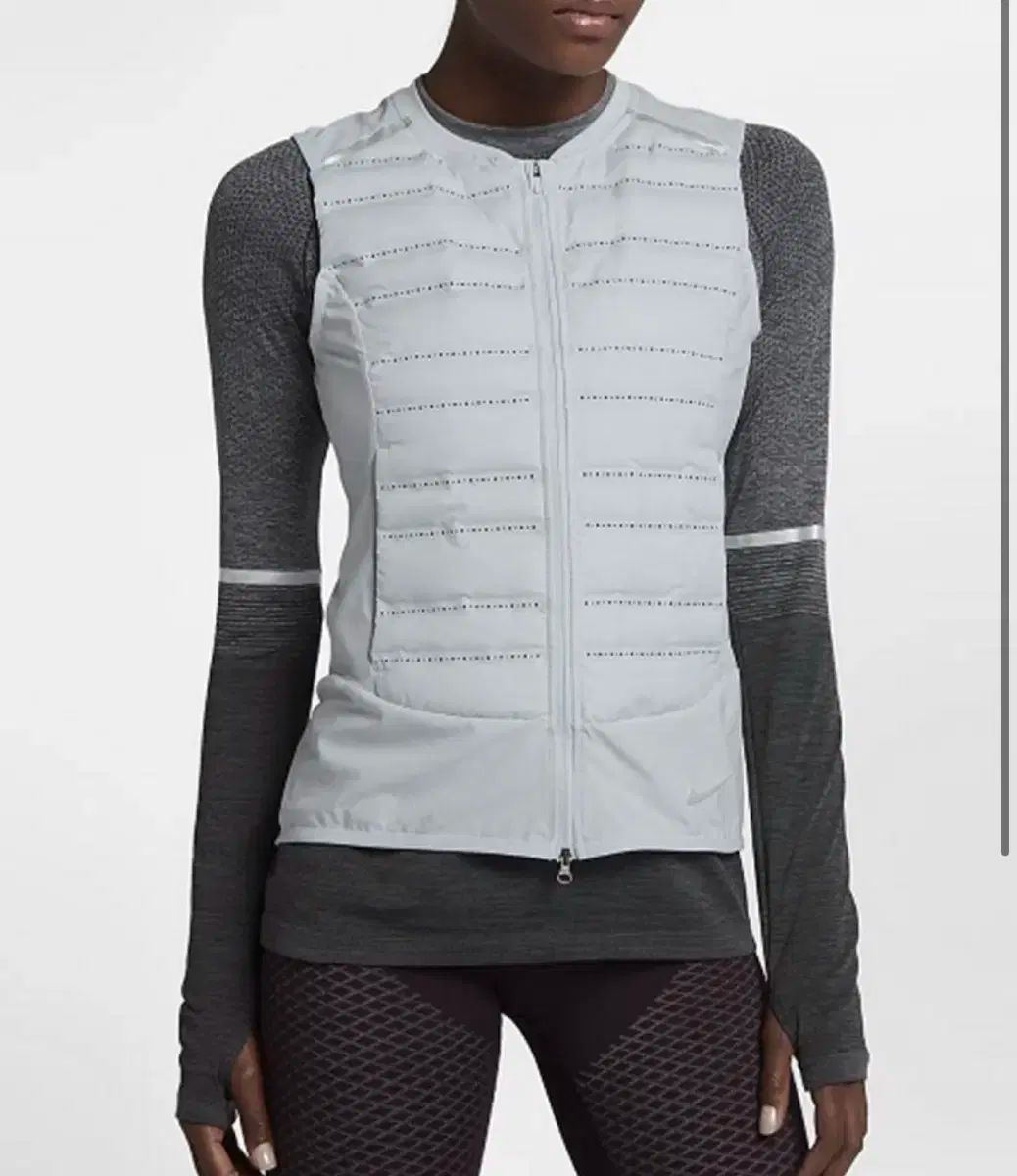 女 66 NIKE ナイキ エアロロフト グース ベスト