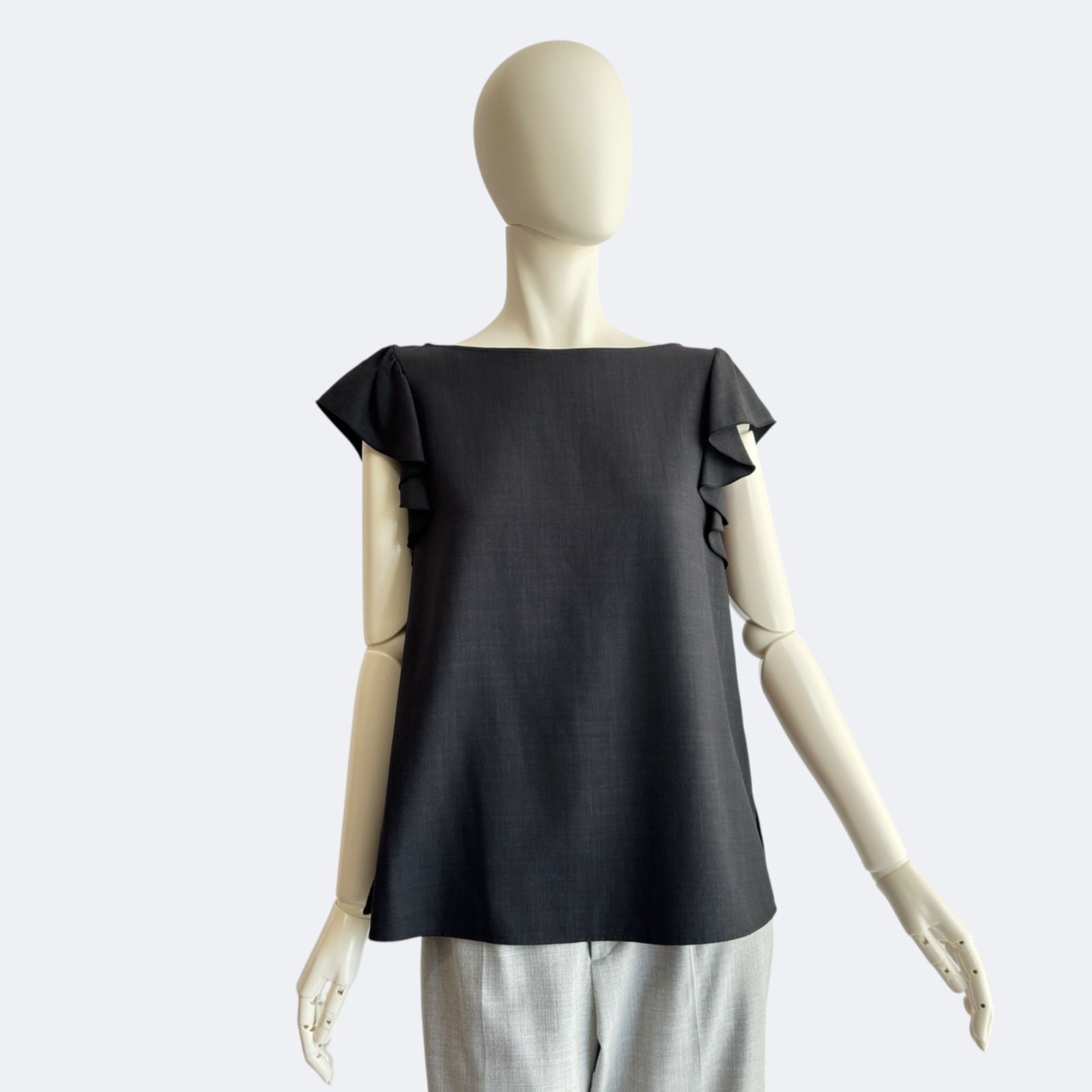 FOXEY NEWYORK フォクシーニューヨーク カットソー ダークグレー FOXEY NEWYORK フォクシーニューヨーク カットソー ダークグレー