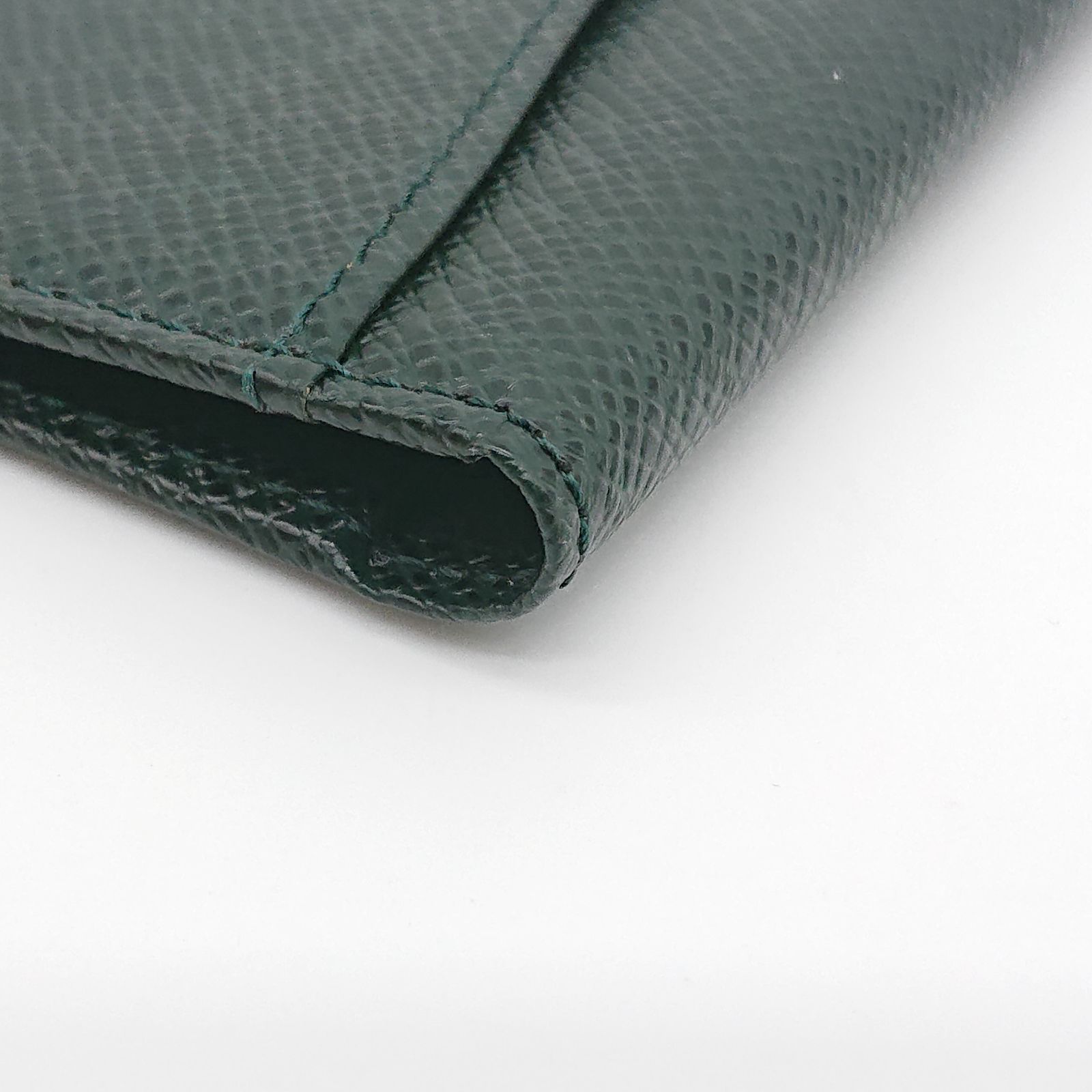 美品☆LOUIS VUITTON ルイヴィトン タイガ 名刺入れ グリーン  緑 ルイヴィトン LOUIS VUITTON タイガ 名刺ケース カードケース ロゴ