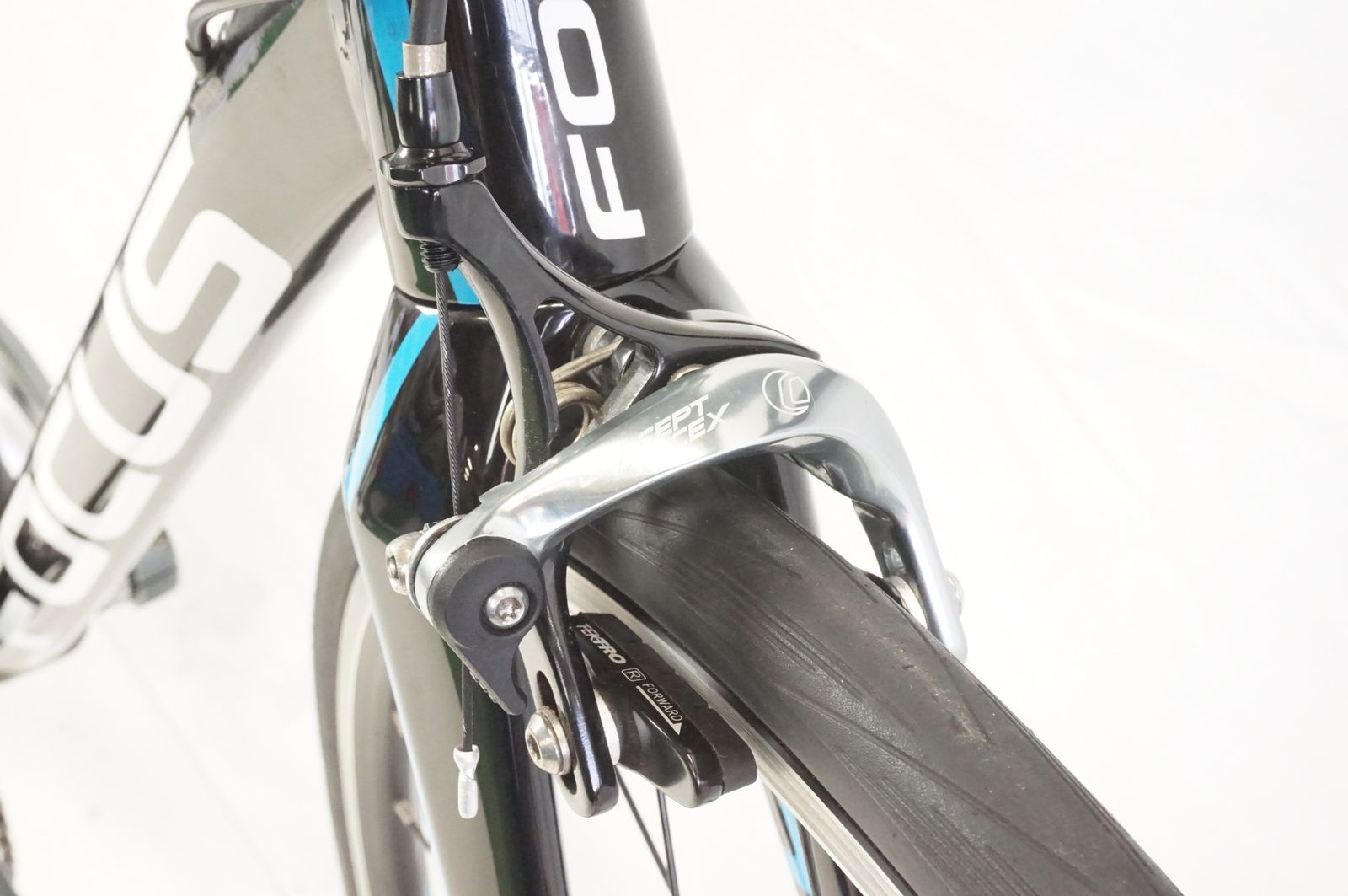 FOCUS CAYO アルテグラ105Mix ホイール除く FOCUS CAYO アルテグラ