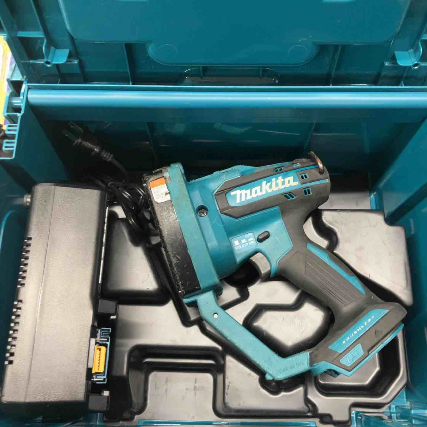 マキタ makita コードレス全ネジカッター SC102DZK 戸田店