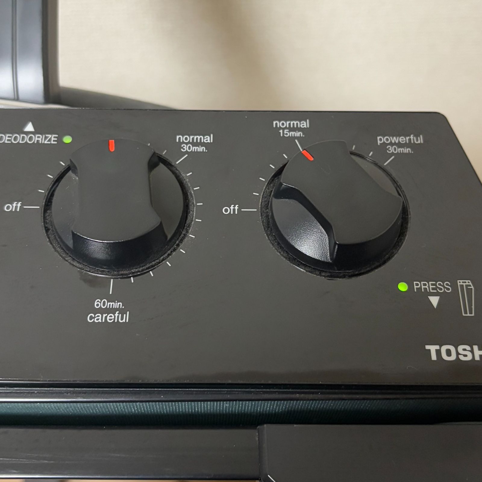 東芝ズボンプレッサー