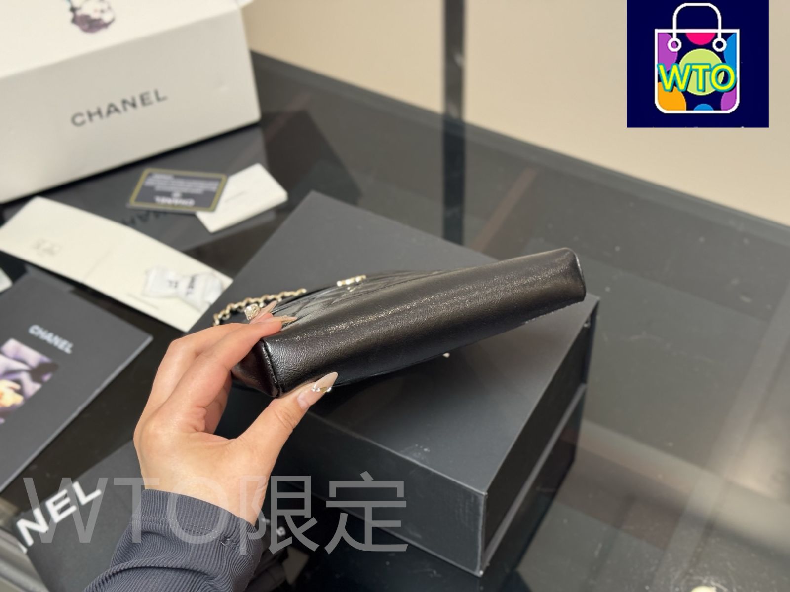 今日特価】Chanel 23A 横版 31 ミニバッグ サイズ 20×14cm 絶品