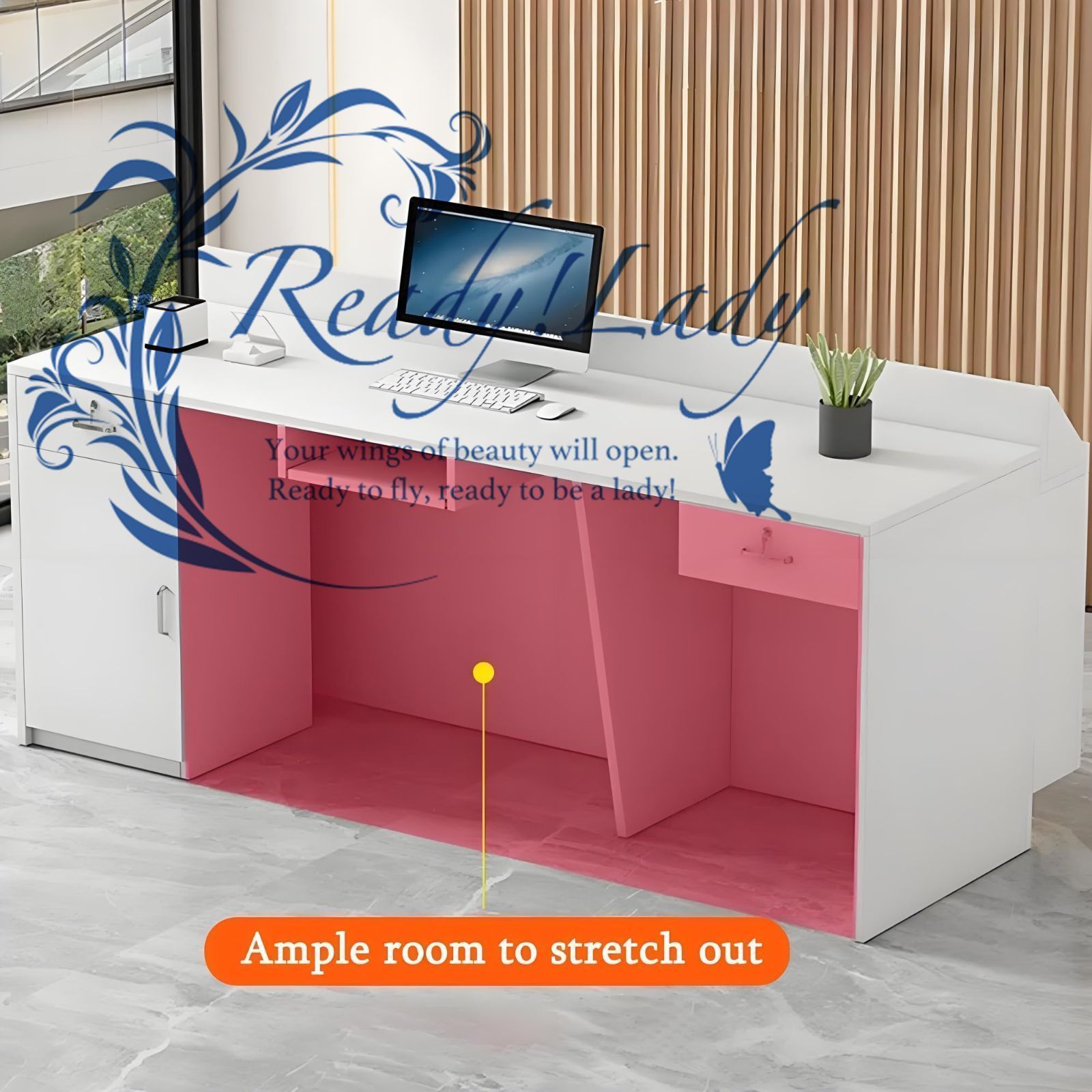 受付カウンター