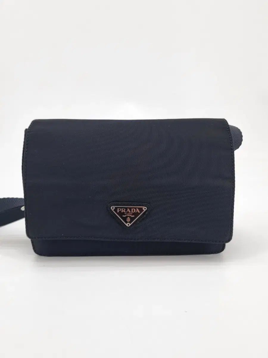 PRADA プラダ