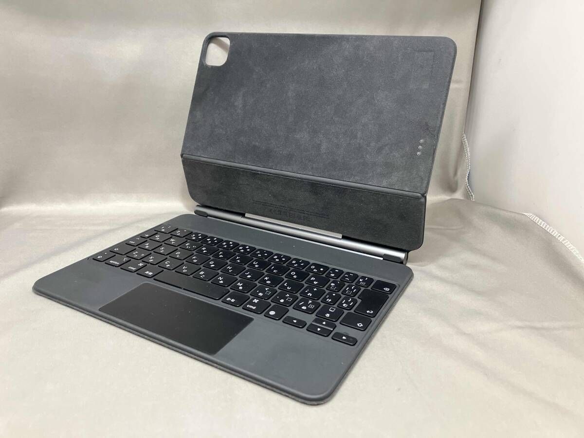 Apple MXQT2J|A Magic Keyboard