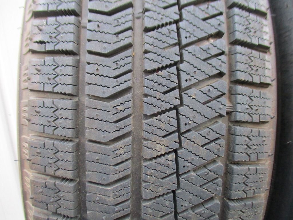 195|60R17 90Q ブリヂスン BLIZZAK VRX2 スタッドレス 2019年製 2本 送料込 T61030825 インボイス領収書発行