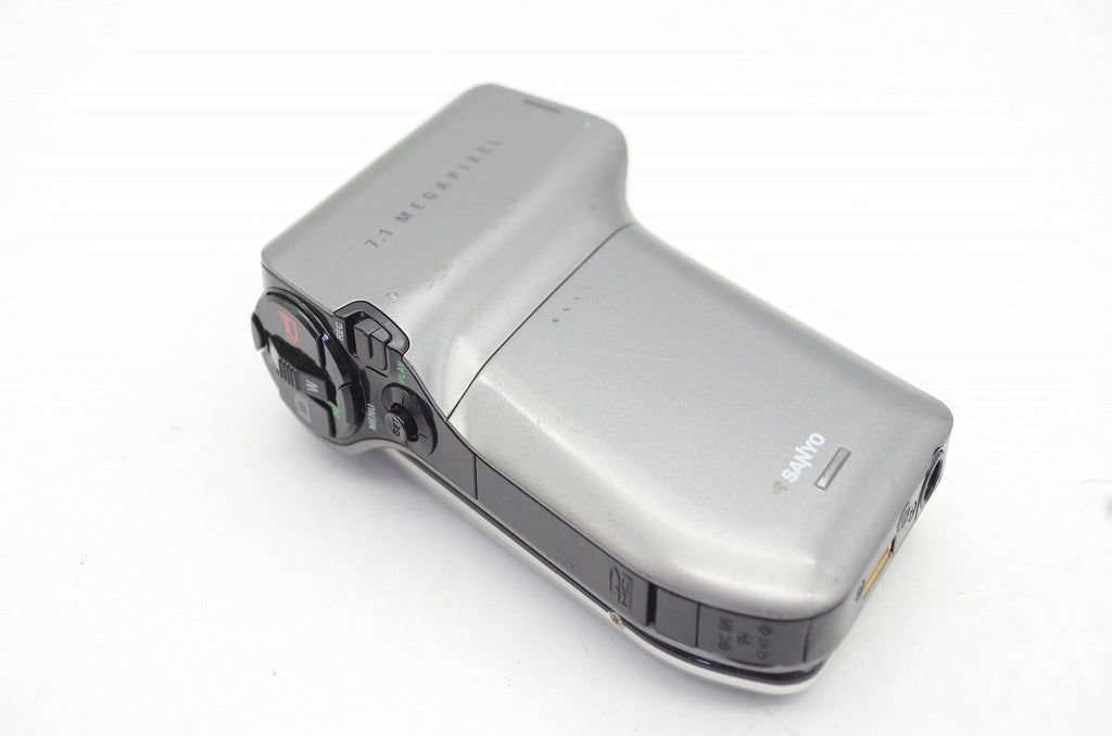 SANYO サンヨー Xacti DMX-HD700 デジタルムービーカメラ シルバー