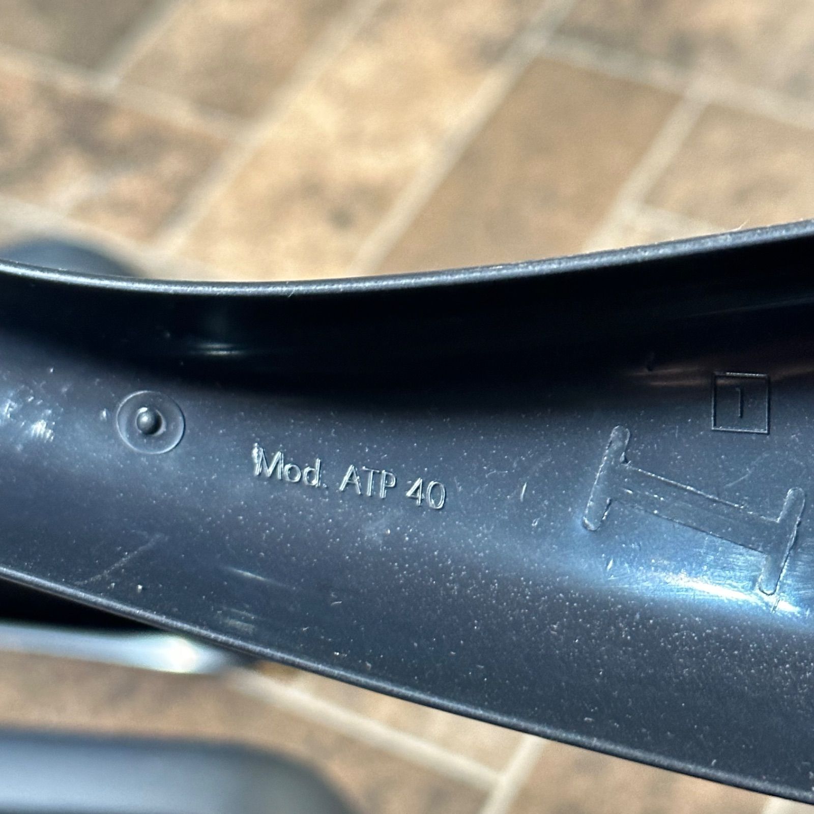 MONCLER 　ハンガー　GAMME BLEU モンクレール ハンガー5本セット サイズ選択可能 MONCLER GAMME BLEU