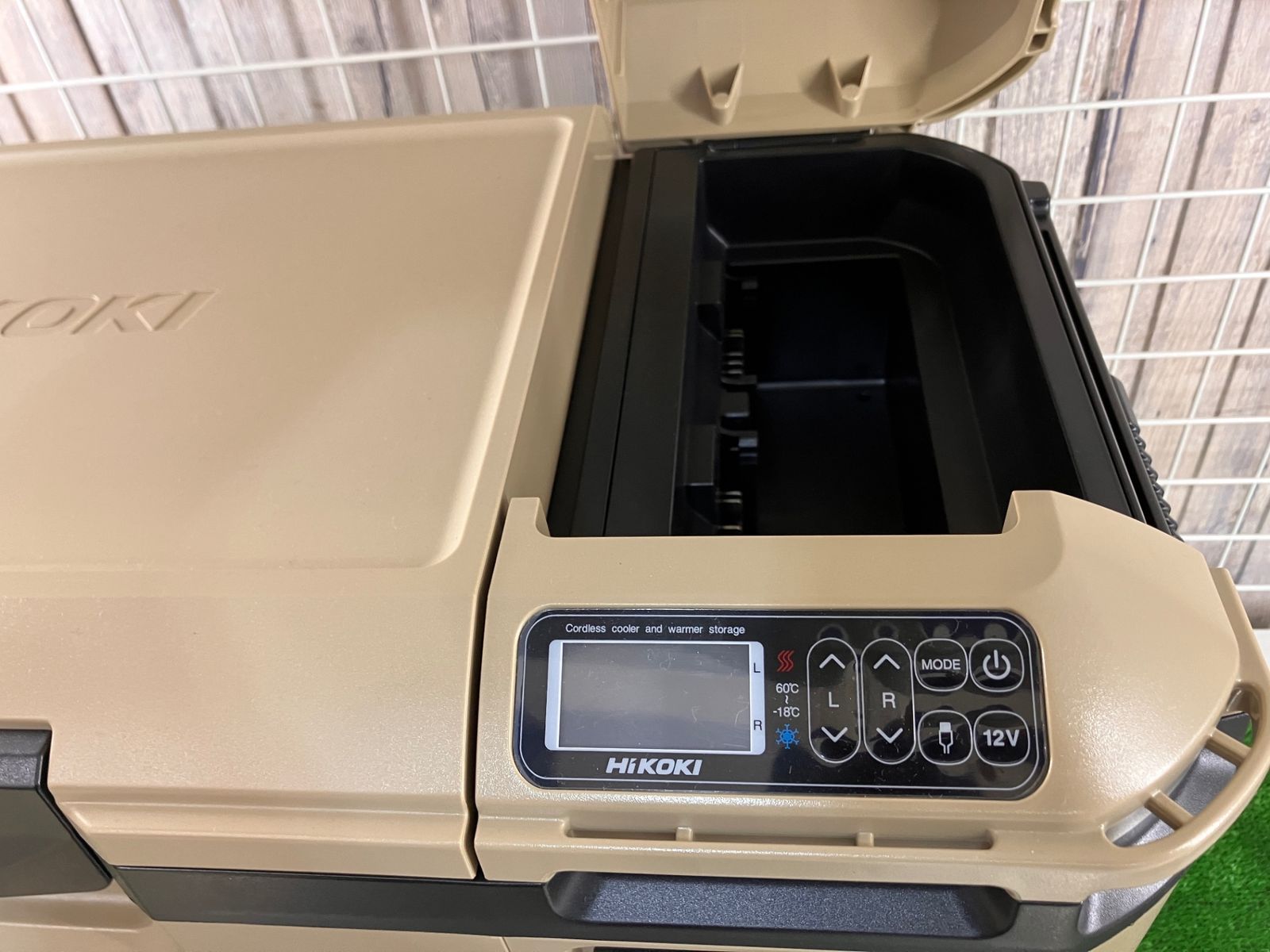送料無料！【未使用品(店頭展示品)】 バッテリー無し