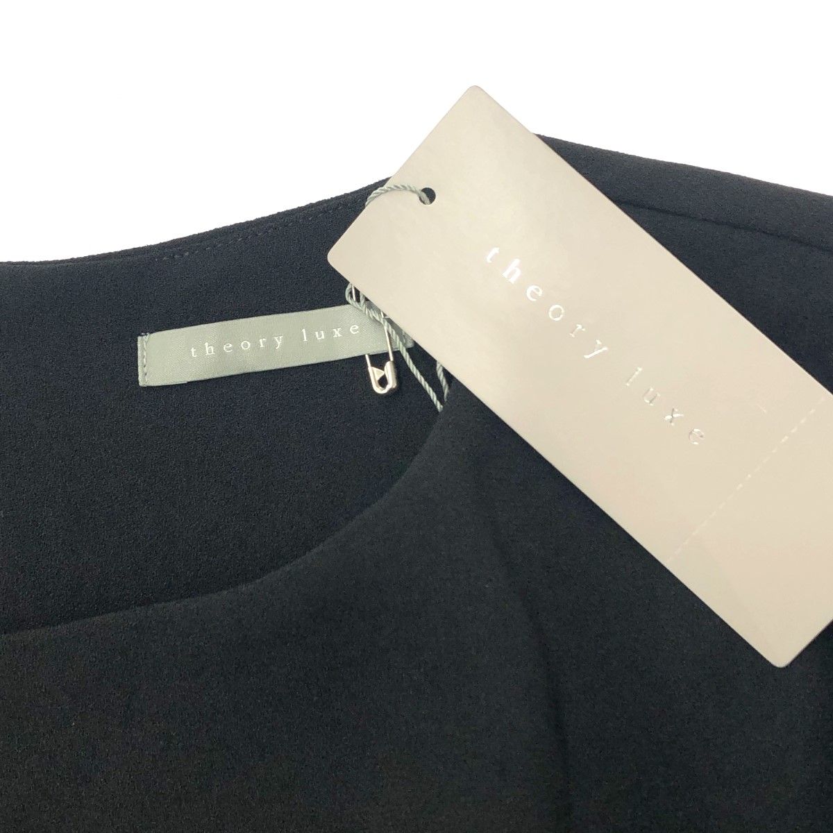 極美品❤️近年モデル　セオリーリュクス　半袖ブラウス　ブラック　Lサイズ　40 楽天市場】theory luxe セオリーリュクス ブラウスの通販