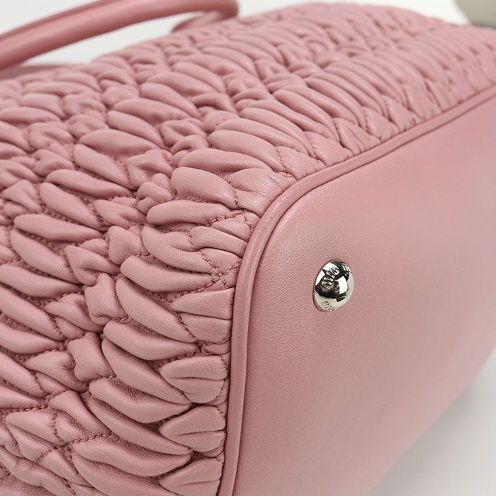 ミュウミュウ ピンク マテラッセ レザー トートバッグ ミュウミュウ miumiu トートバッグ ピンクパープル レザー