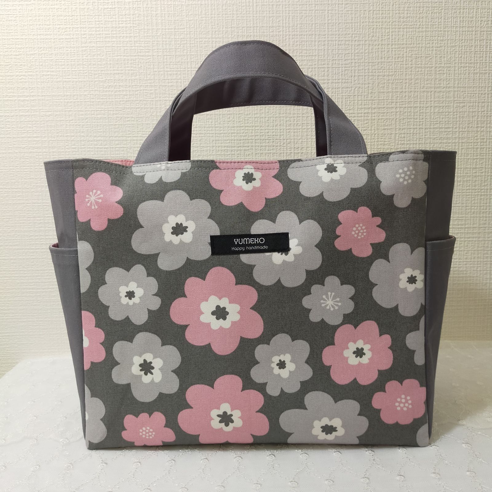 トートバッグ サイドポケット ボックス型 花柄 グレー × くすみピンク