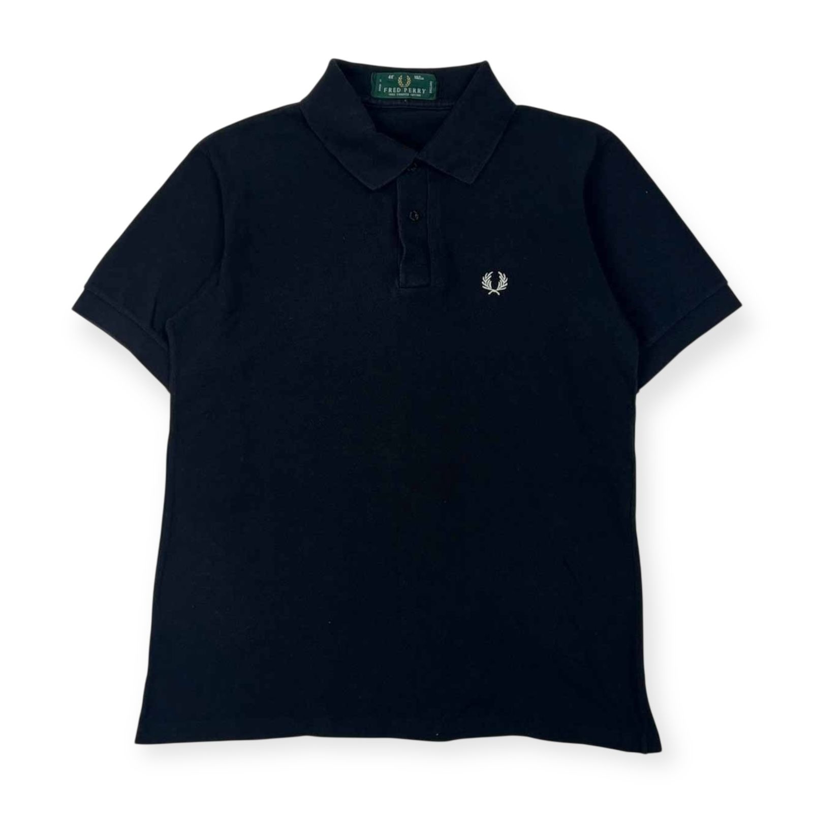 【希少】英国製 古着 FRED PERRY ポロシャツ 半袖黒 金色40 L 希少】英国製 古着 FRED PERRY ポロシャツ 半袖黒 金色40 L 希少