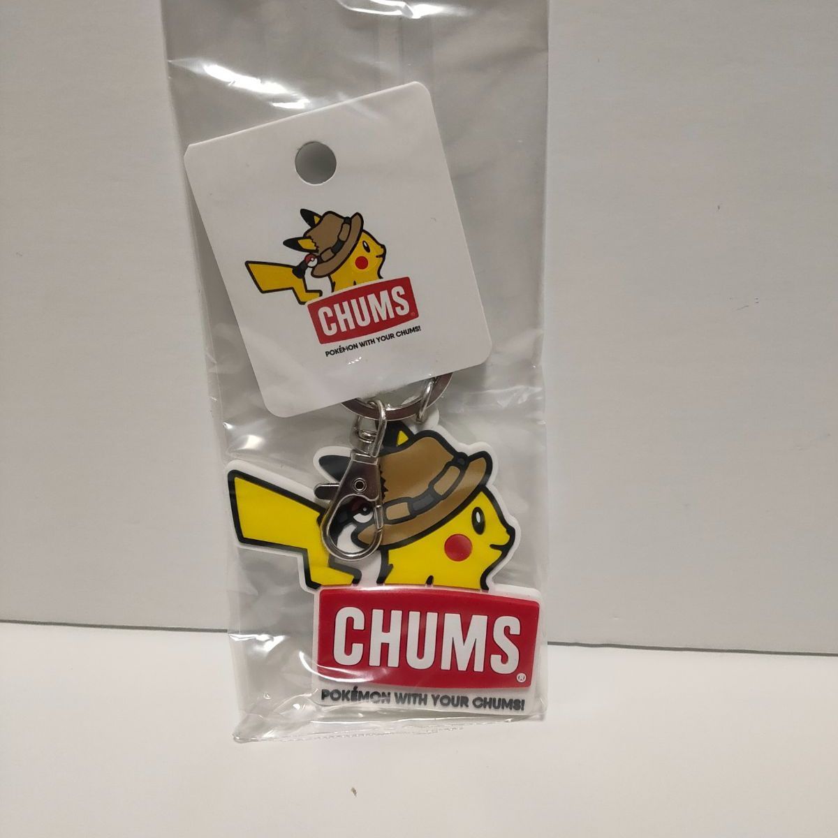 新品未使用】CHUMS ピカチュウ ステッカー&キーホルダーセット - メルカリ