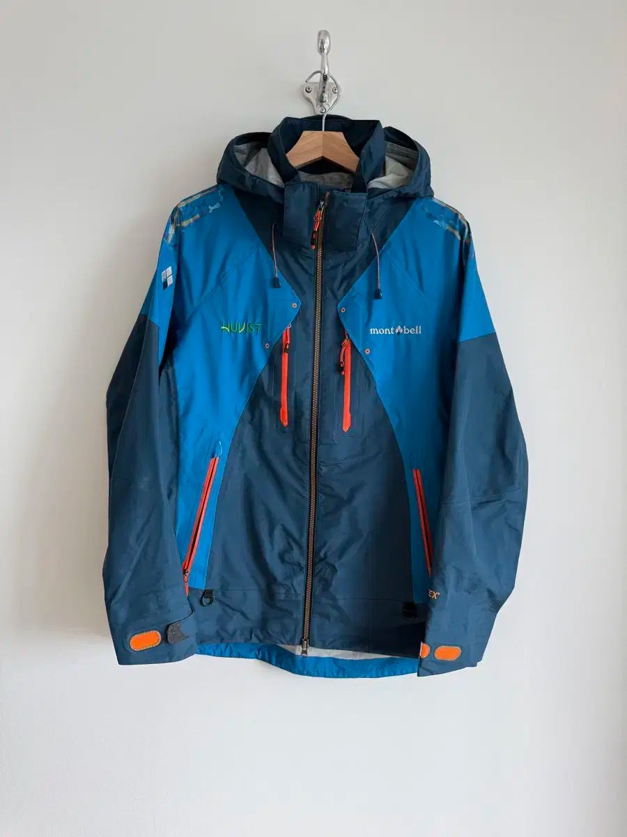 モンベル Mont-bell GORE-TEX ゴアテックス ウィンドブレーカー