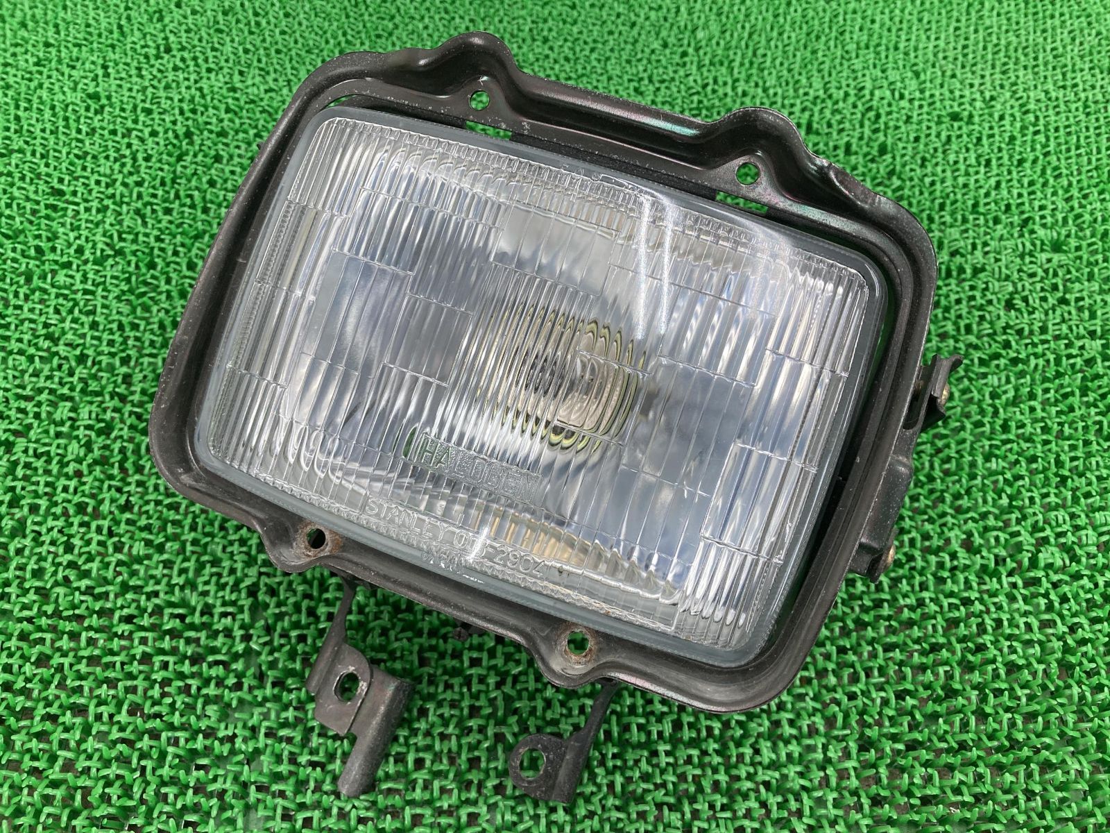 VT250F ヘッドライト 001-2904 ホンダ 純正 中古 バイク 部品 MC08 コンディション良好 割れ欠け無し 品薄 希少品 車検 Genuine