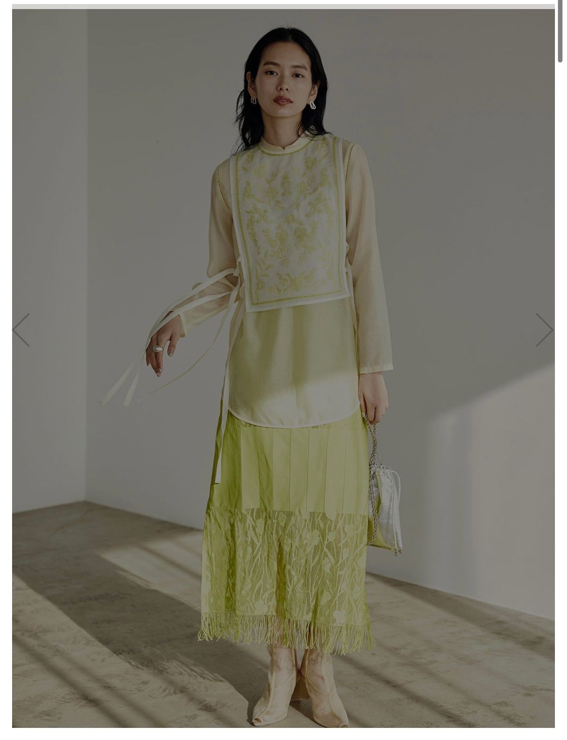 アメリ ヴィンテージ FLOWER BORDER LACE SKIRT