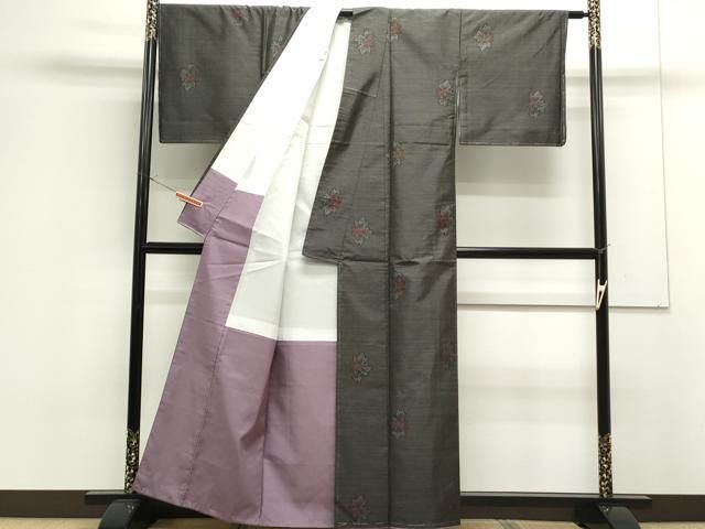 平和屋着物●本場大島紬　9マルキ　横段花菱文　正絹　逸品　DAAQ3463ps 平和屋着物○本場大島紬 9マルキ 横段花菱文 正絹 逸品 DAAQ3463ps