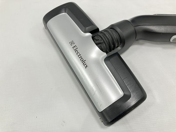 Electrolux エレクトロラックス ergothree auto EET530SO 掃除機