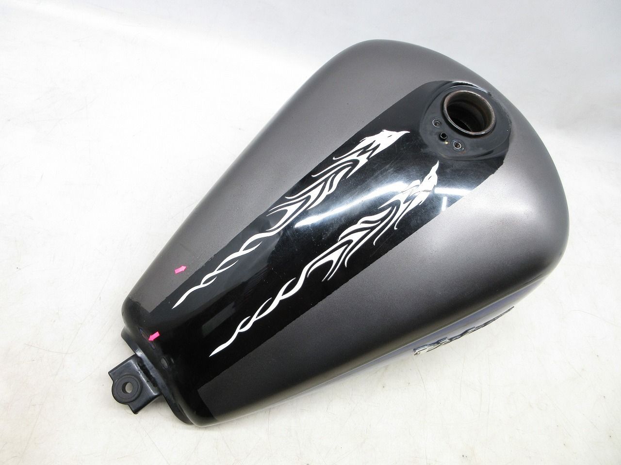 バルカン400 ガソリンタンク 中古バイク部品 0708K14-23 - メルカリ