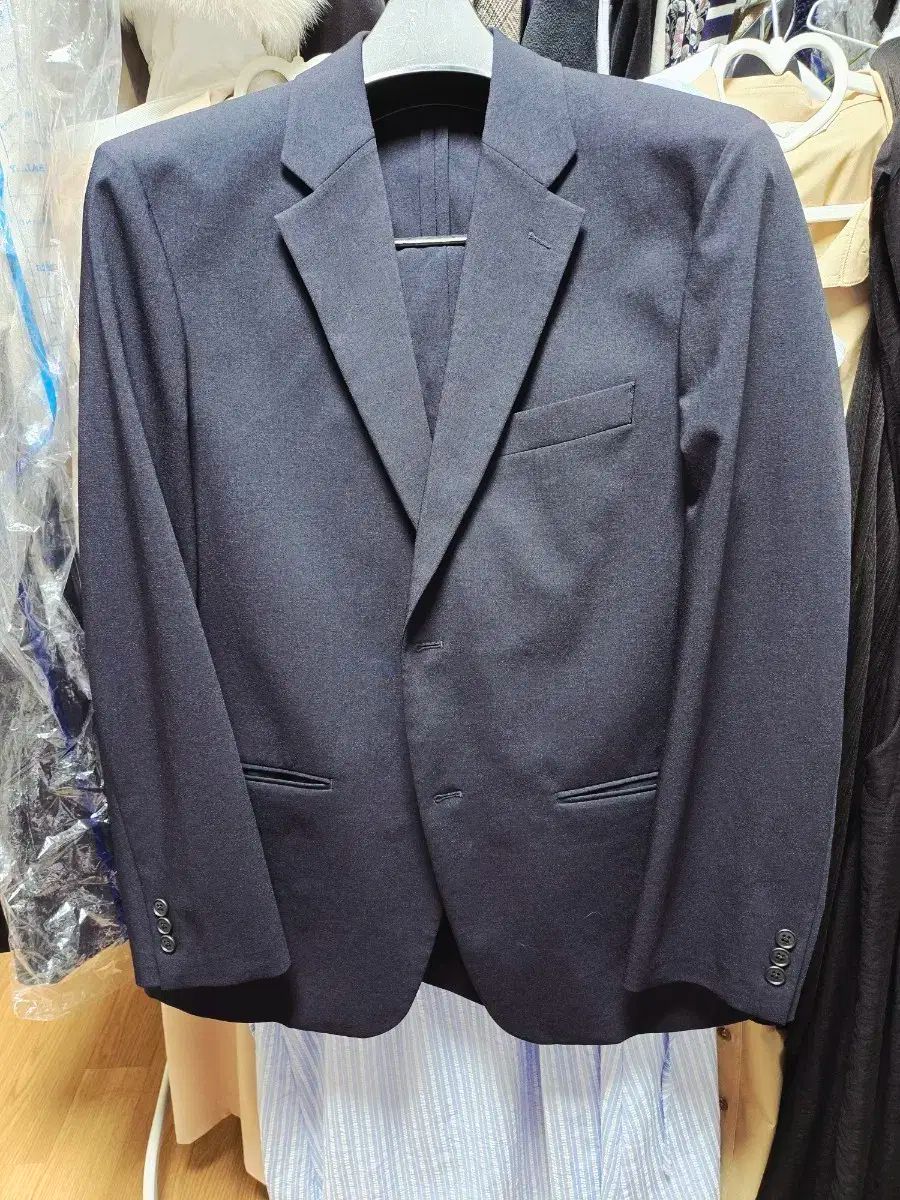 UNIQLO ユニクロ ネイビー 感嘆符 セットアップ スーツ xl