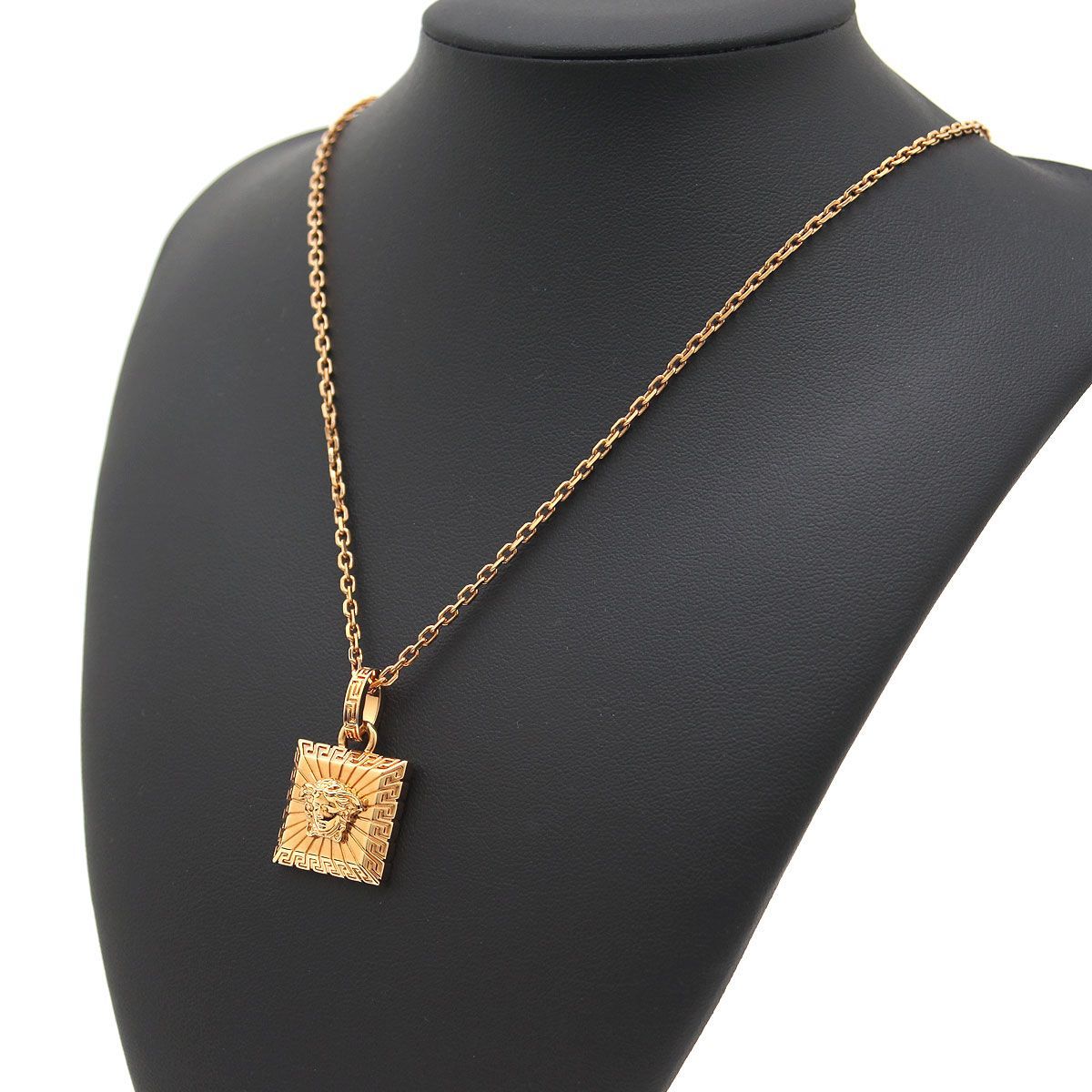 中古 美品 】ヴェルサーチェ VERSACE ネックレス ペンダント 