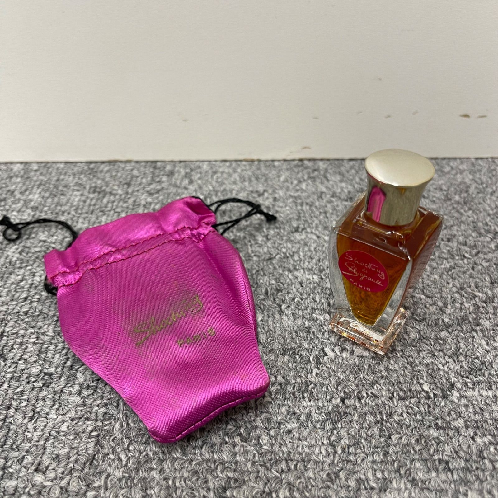 NPA】エルザ・スキャパレリ ショッキング 香水 ミニボトル - メルカリ