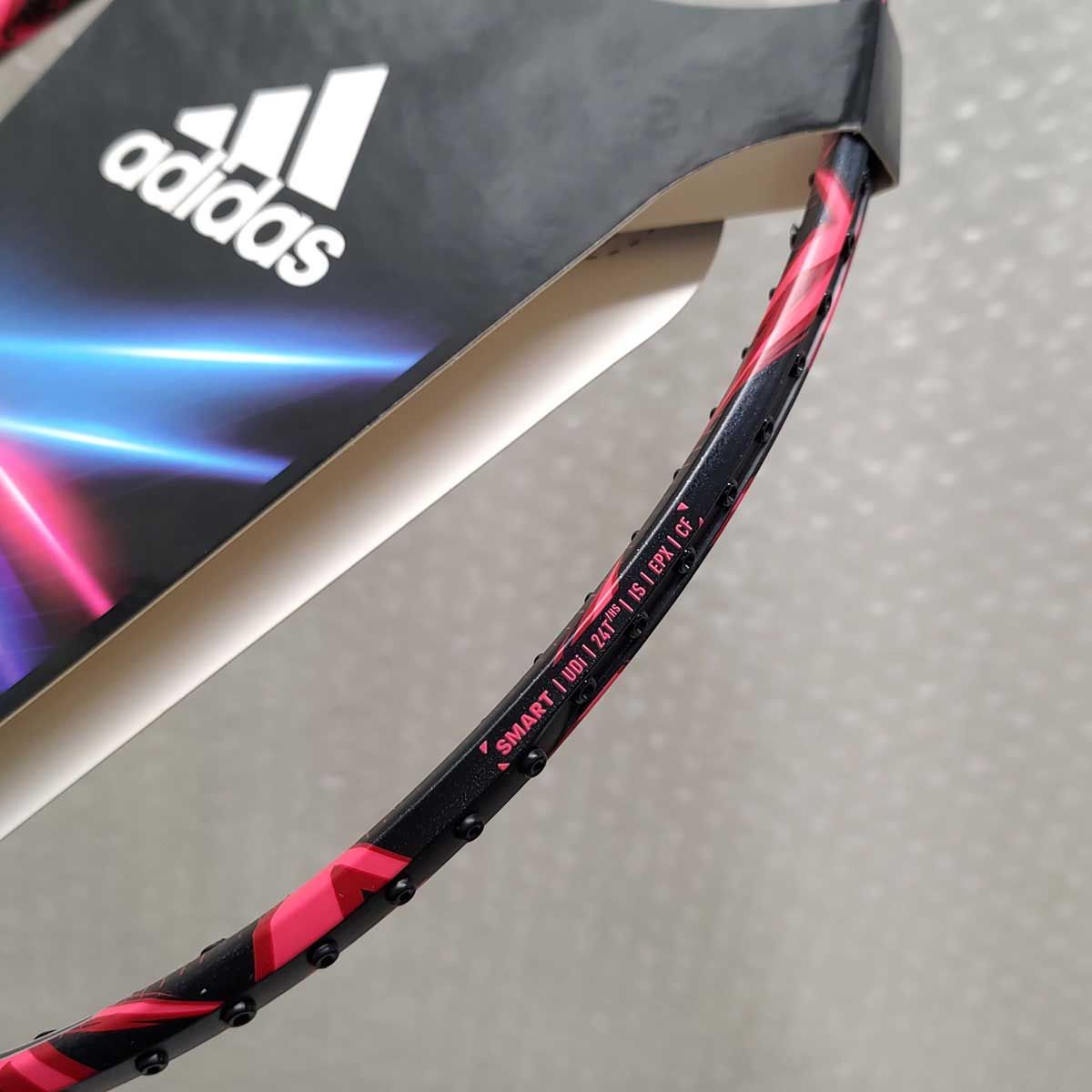 新品未使用■アディダス■ バドミントンラケット スピーラーA09.1 adidas Spieler A09.1 バドミントンラケット 緑| Smashinn