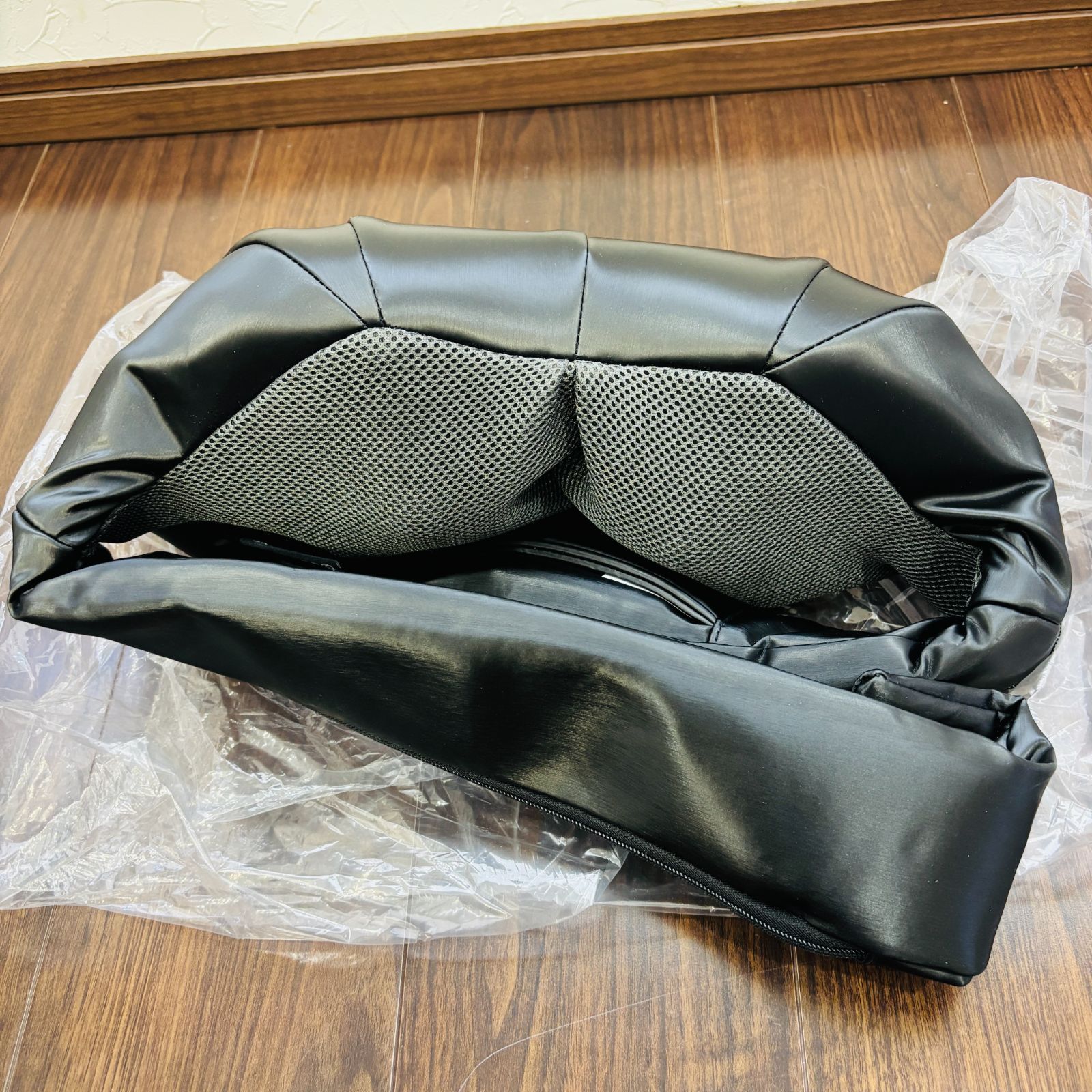 3DネックマッサージャーS