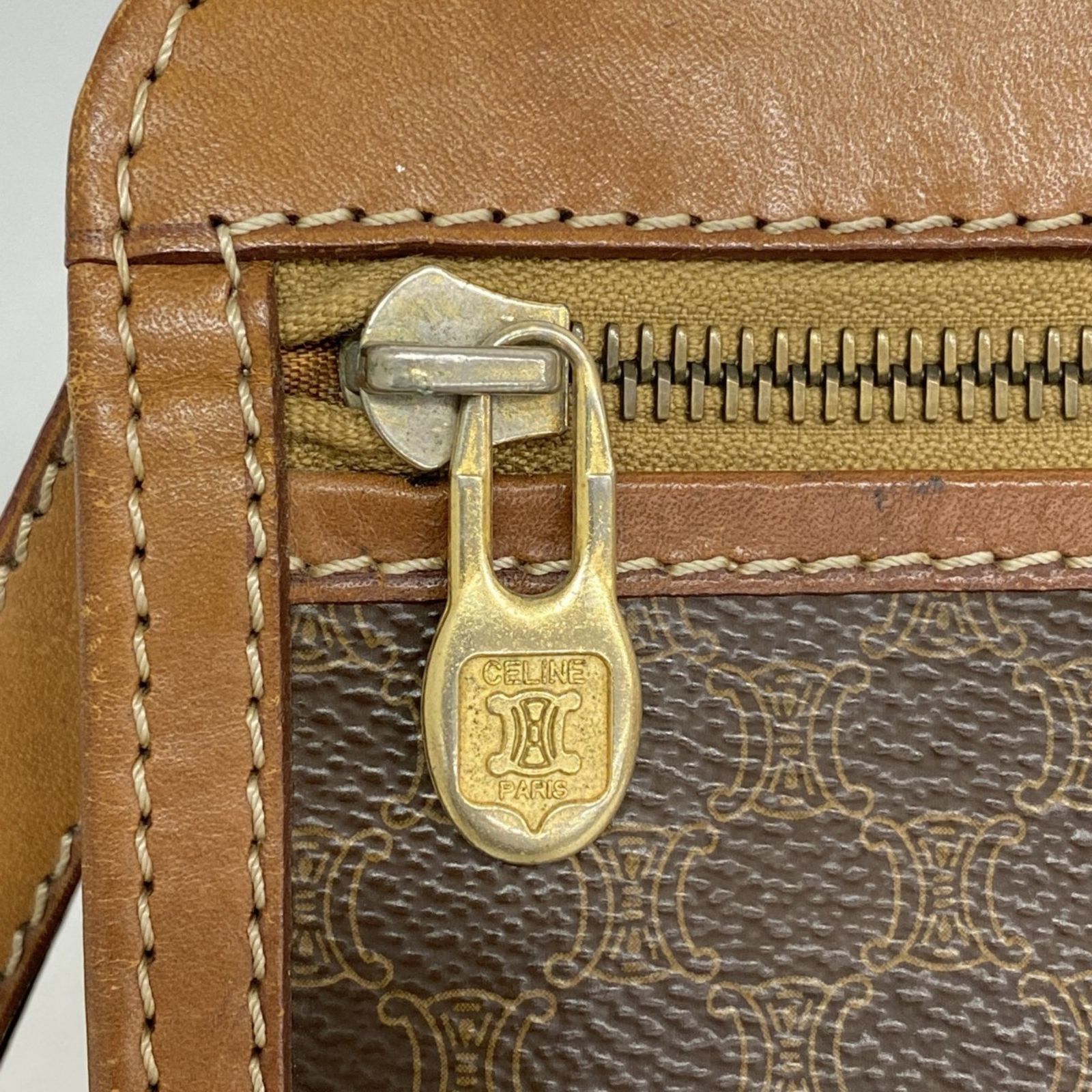 クラッチバッグ