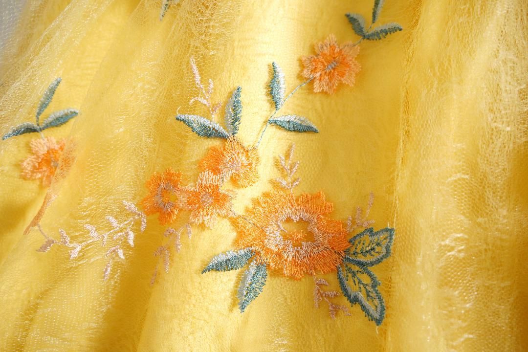 グレースコンチネンタル フラワーチュール刺繍スカート