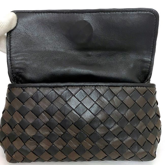 ✨️未使用級✨️ ボッテガヴェネタ イントレチャート ポーチ ブラウン レザー ロゴ Bottega Veneta ボッテガ・ヴェネタ ポーチ ブラウン イントレ