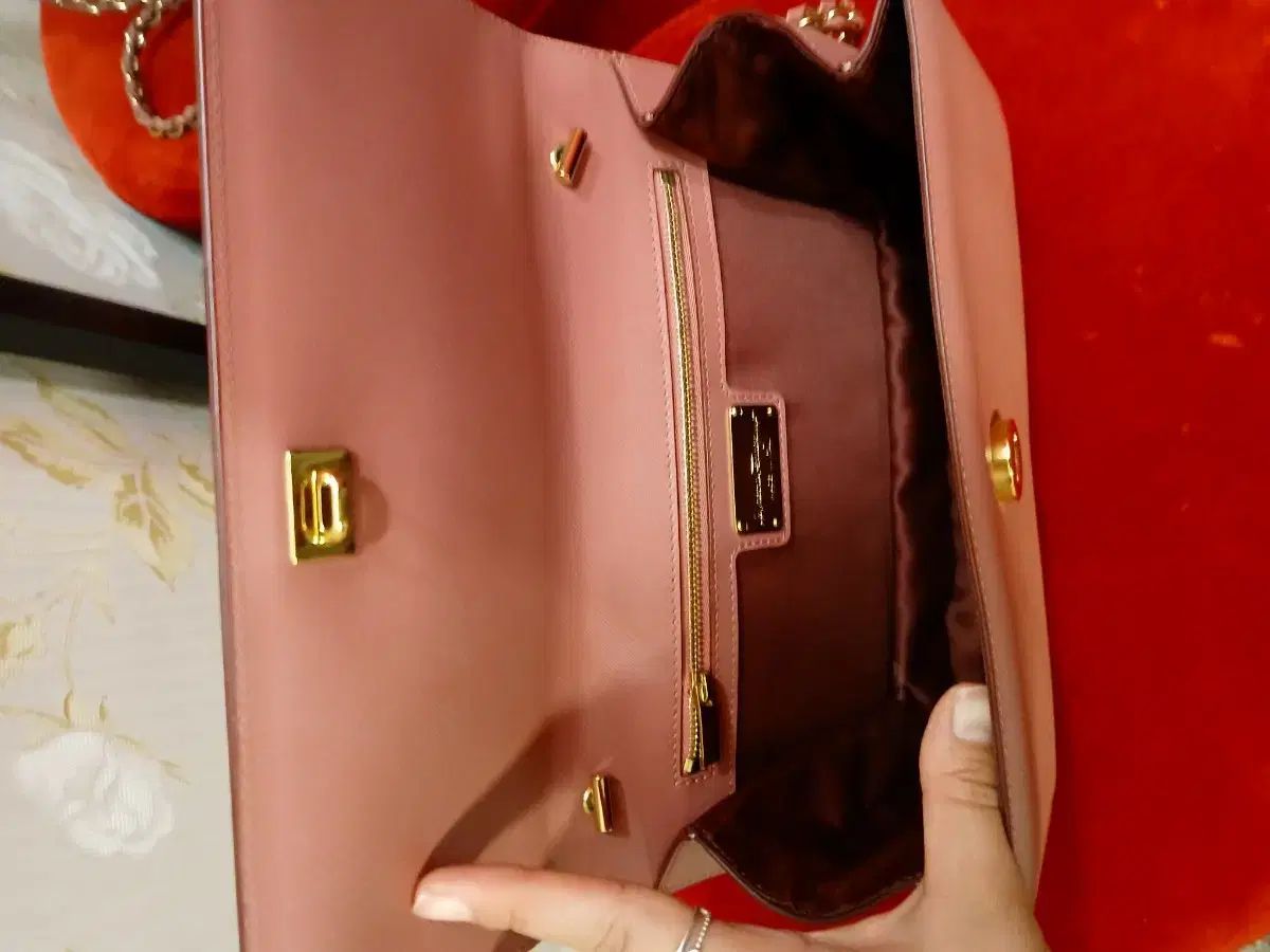 チェーンバッグ