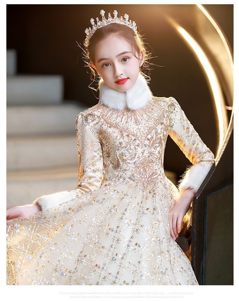 マフラ付き 長袖ドレス