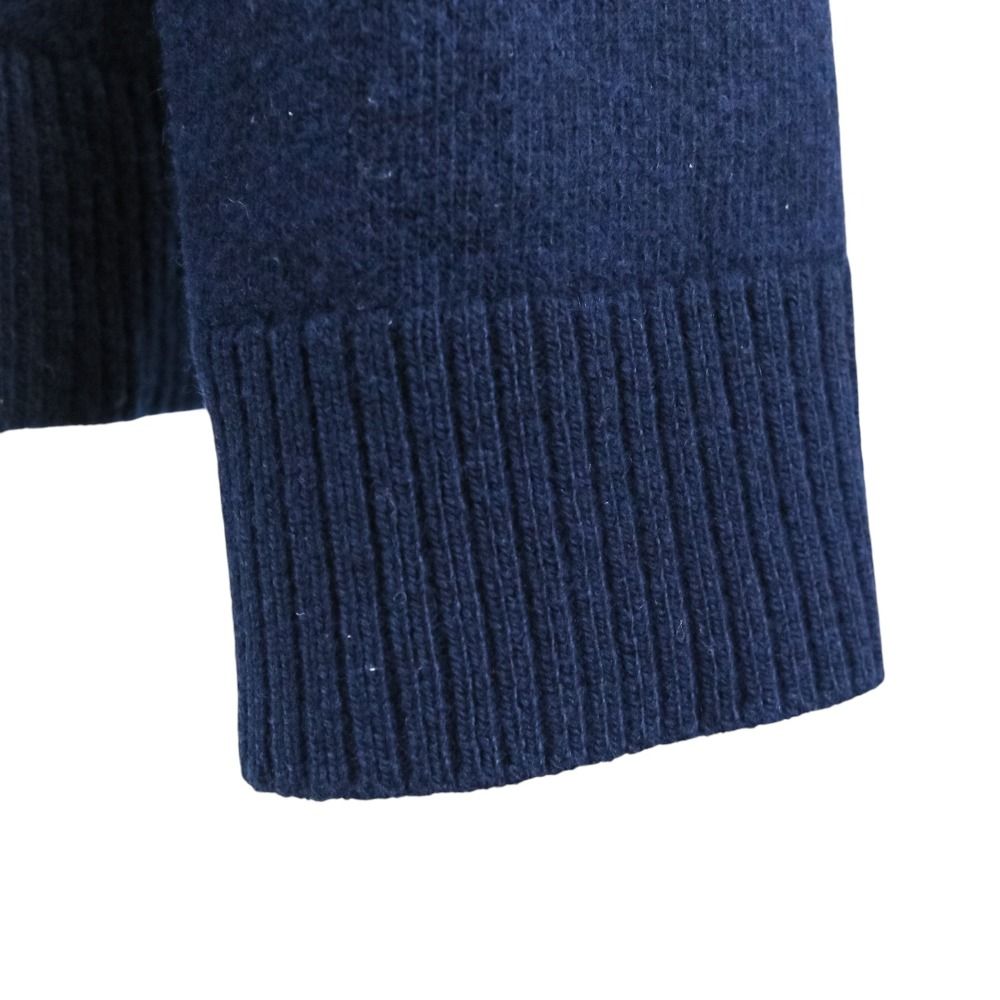 ぷ*ー様 LOEWE アナグラム ロゴ 刺繍 リブ ニット クルーネック カット LOEWE アナグラムポケット セーター | ブルー | FARFETCH JP