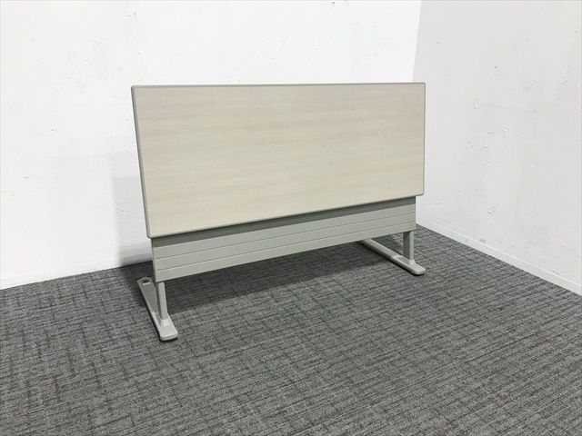 会議テーブル フラップ式 8184型 Lタイプ 幕板付 オカムラ ノーサイドオークライトグレー MARWIL-DEMENAGEMENTS_CH