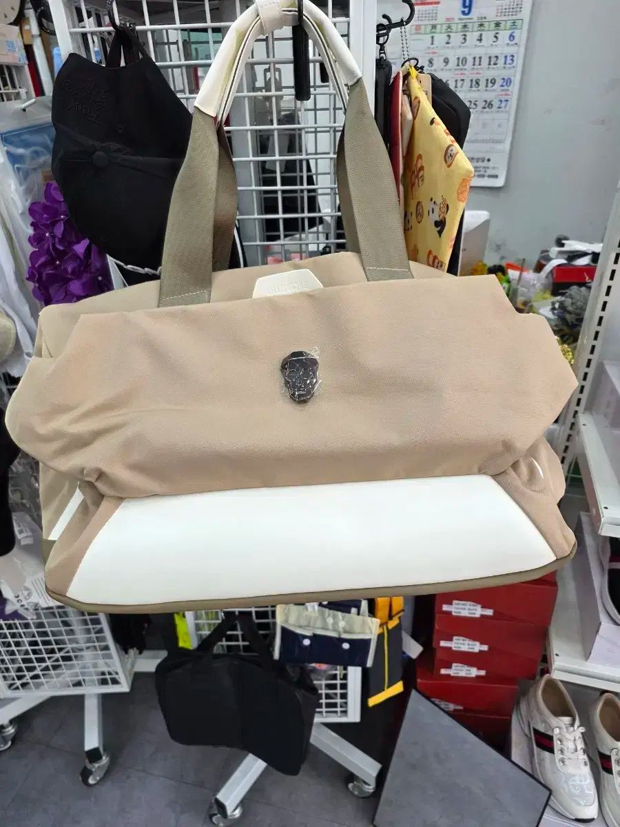 AMAZING CRE ベージュ キャンバス トートバッグ