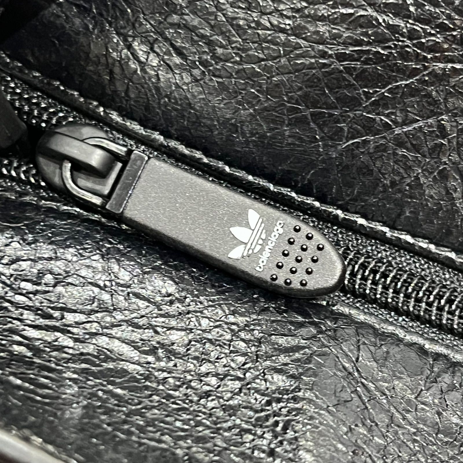 adidas × balenciaga トートバッグ ブラック 541842_1000_1.jpg