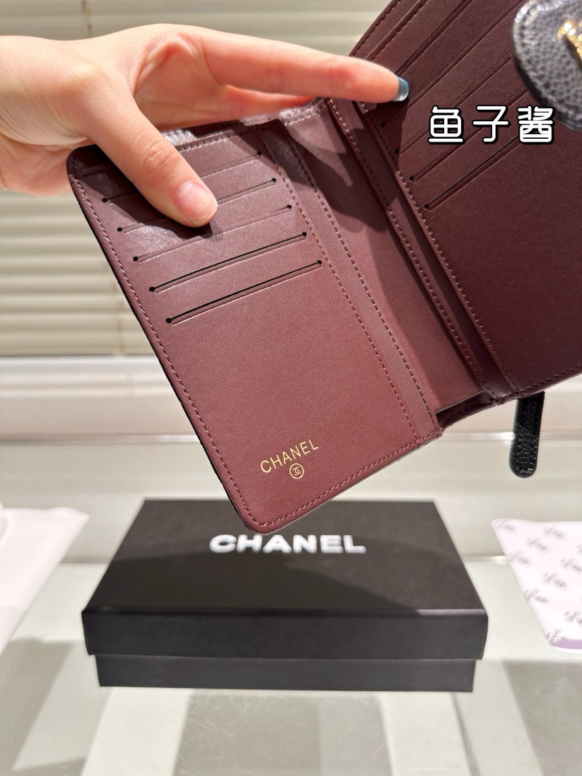 喜MJ19776　新品未使用品　送料無料　即購入可能　スピード発送　5W 今日特価】Chanel ウォレット（ギフトボックス付）High Quality