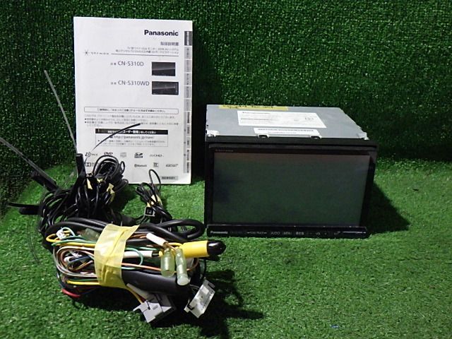 N2312-23 パナソニック CN-S310D メモリ 4×4地デジ内蔵ナビ 2012年 取説セット