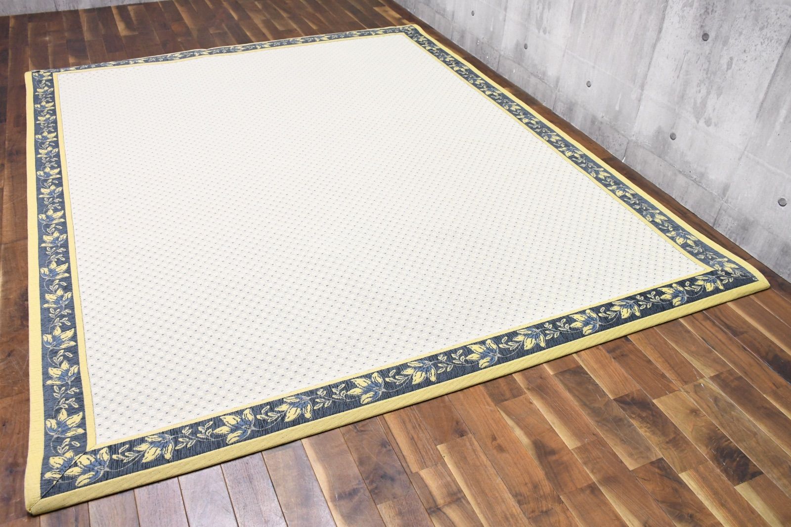 品質保証、最安値に挑戦！ EJKI62 高島屋 ♥保管品 ベルギー製 大判ラグ 200×250cm VIVACE ビバーチェ 絨毯 カーペット 長方形
